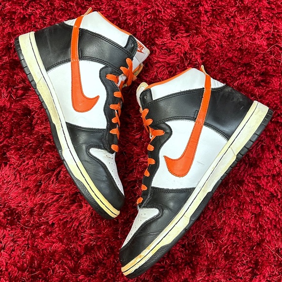 Nike ID Dunk High Orange Black White 316412-991 Men’s 10 Women’s 11.5 - Picture 2 of 6